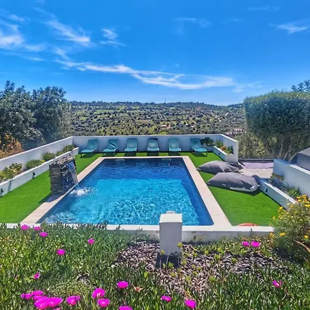 The View House Vila *