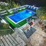 The View House *