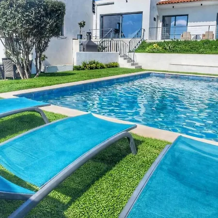 The View House Vila *